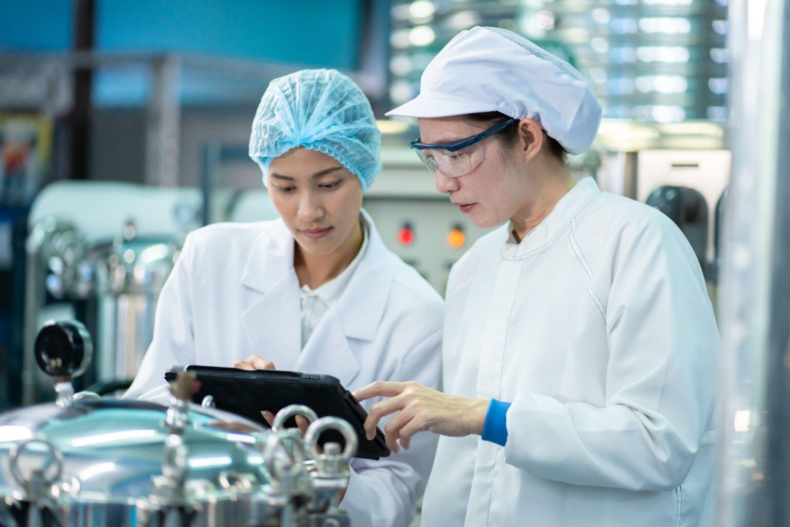 Protecting Every Plate: Oman’s Best Food Safety Course by Accurate Safety Training