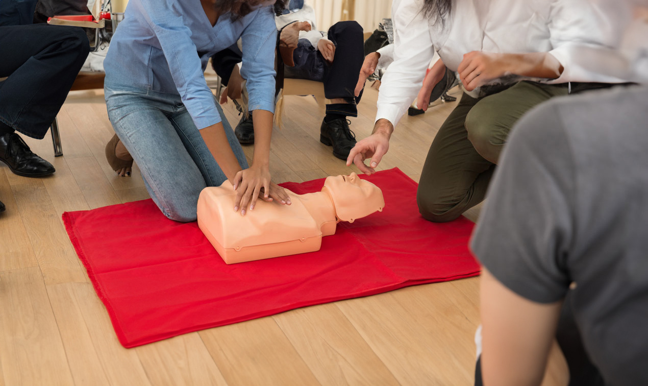 Be Ready for Anything: First Aid Training in Dubai with Accurate Safety Training